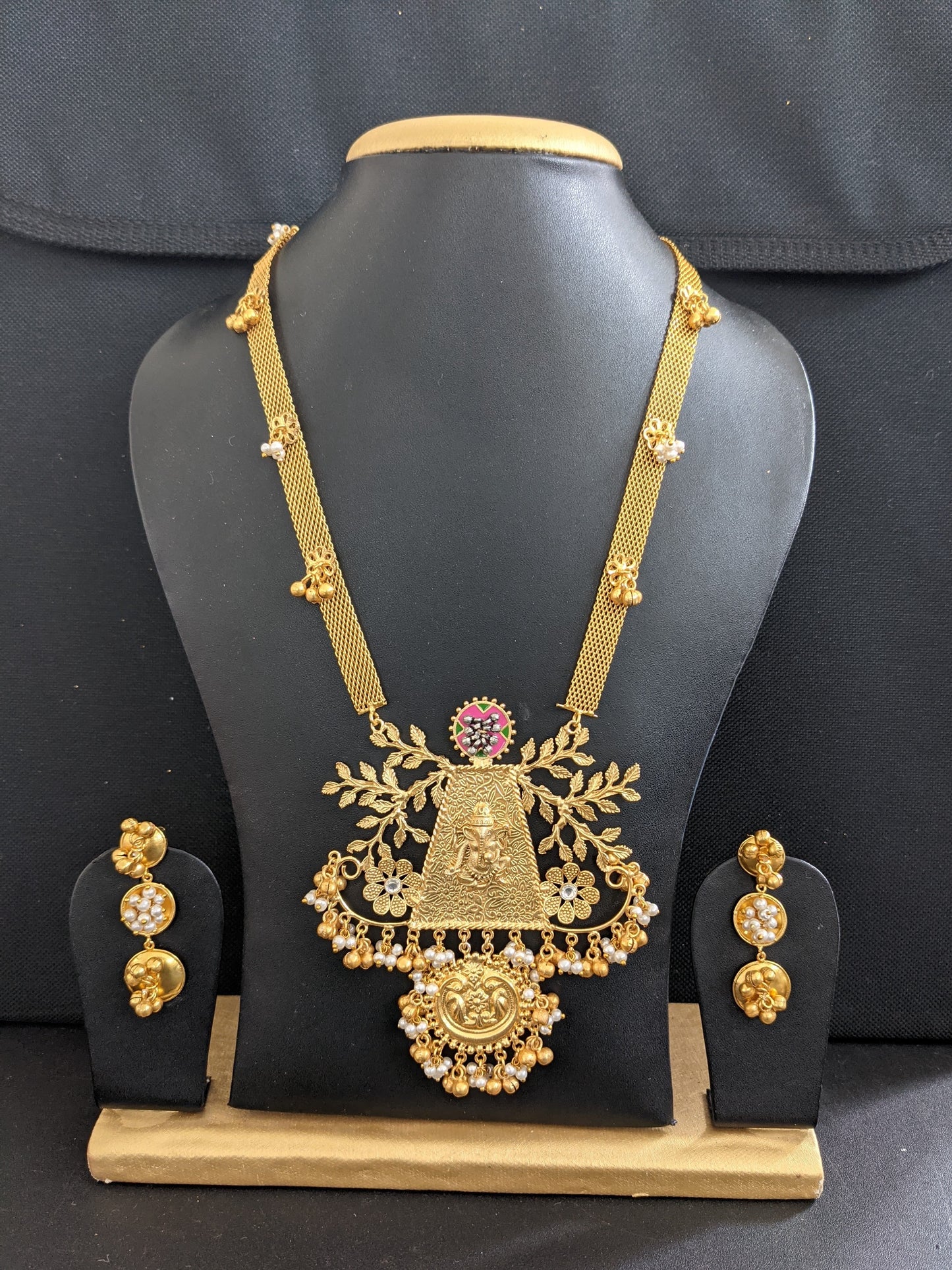 Contemporary Ganesh ji Pendant Necklace and Earrings set