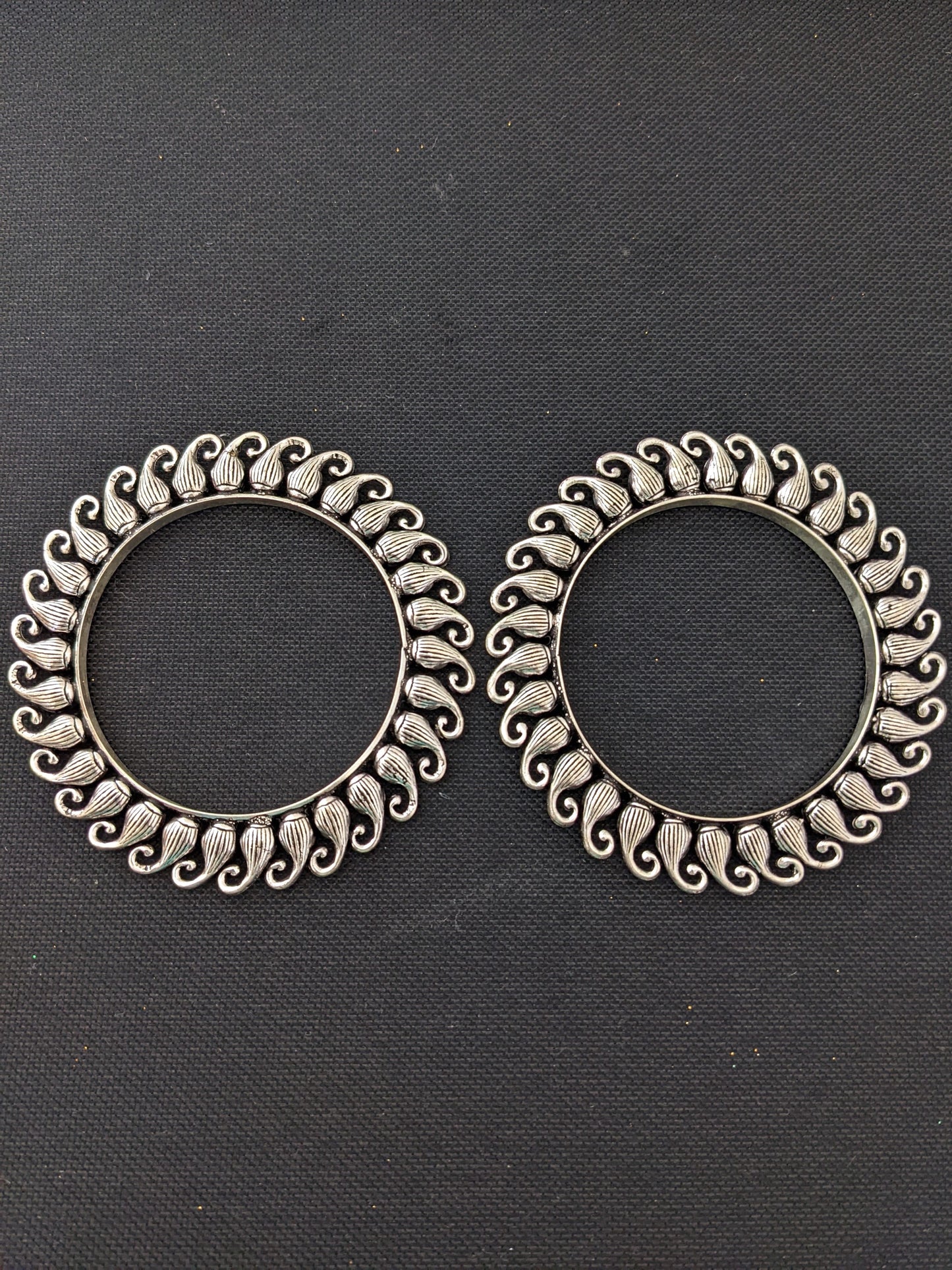 Oxidized silver pair bangles - Mango design