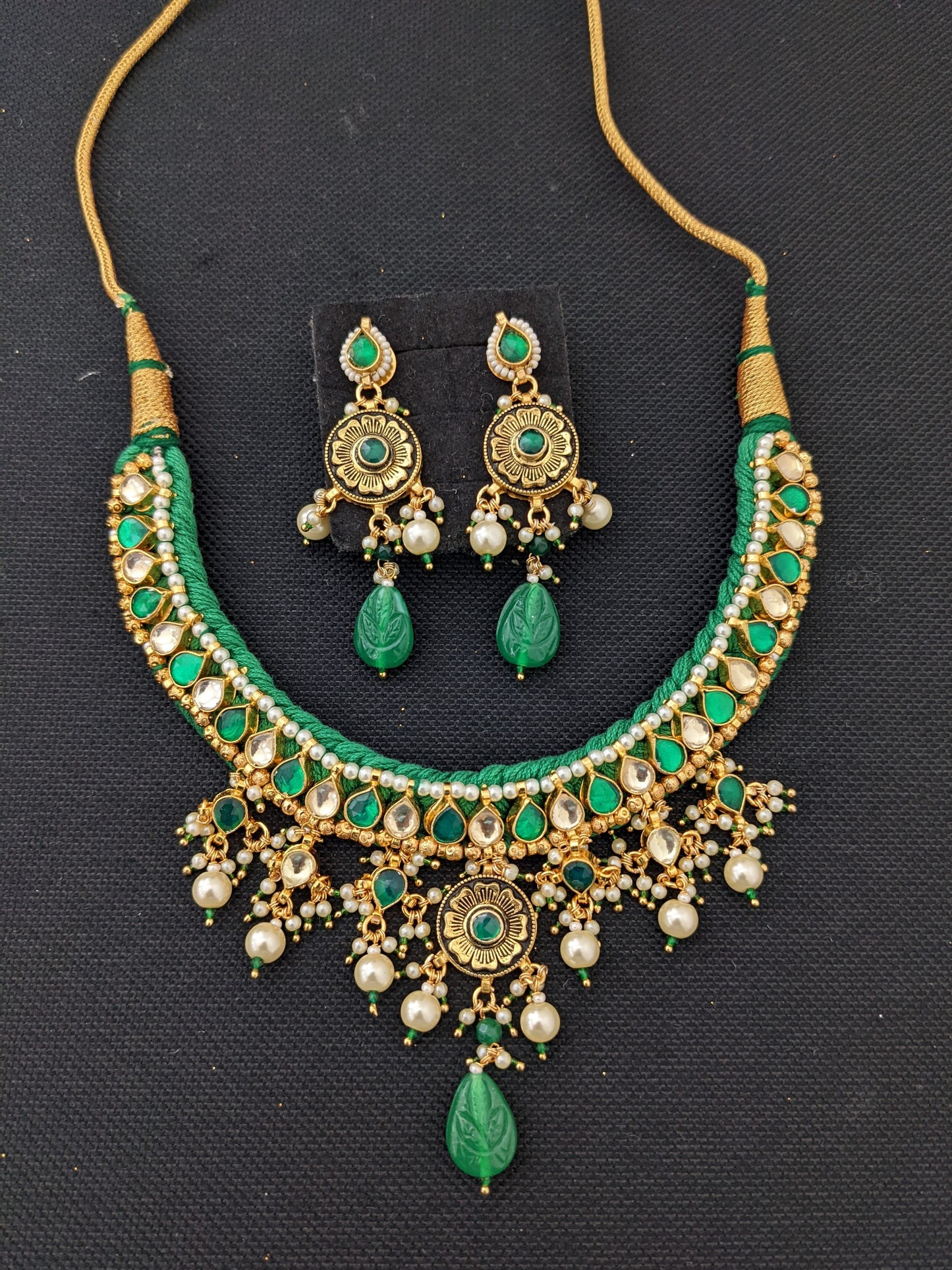 Jadau Kundan Choker Set - Design 4