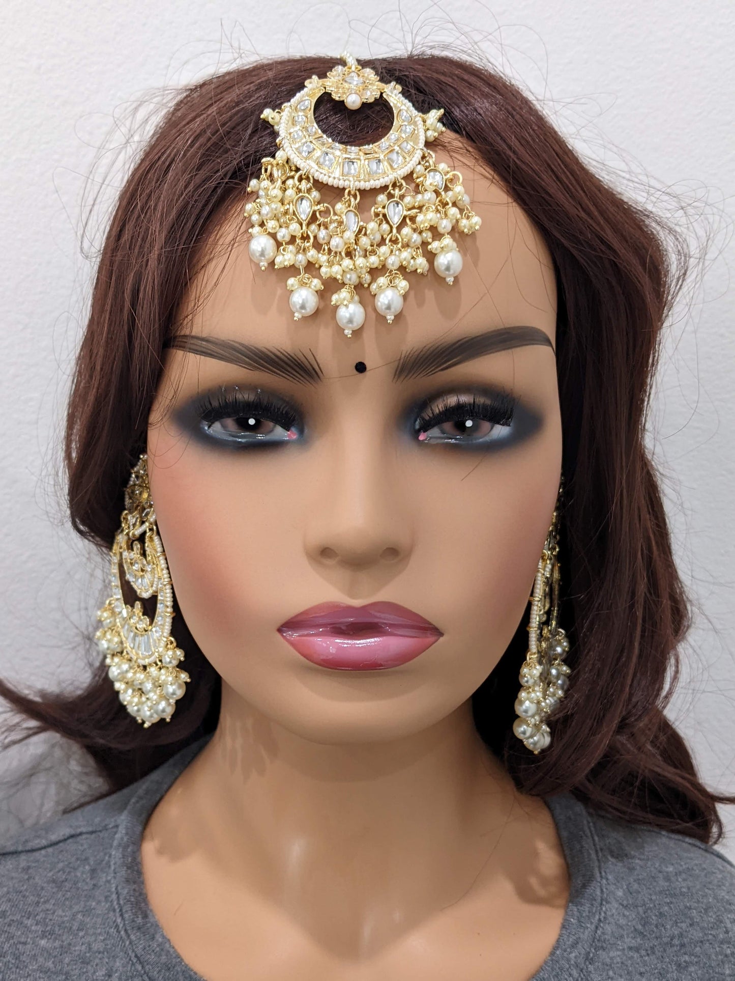 Kundan Maang Tikka and Stud Earrings Combo - Design 6