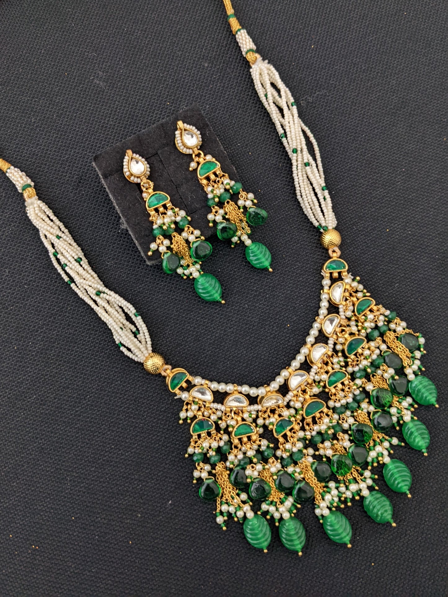 Jadau Kundan Choker Set - Design 2