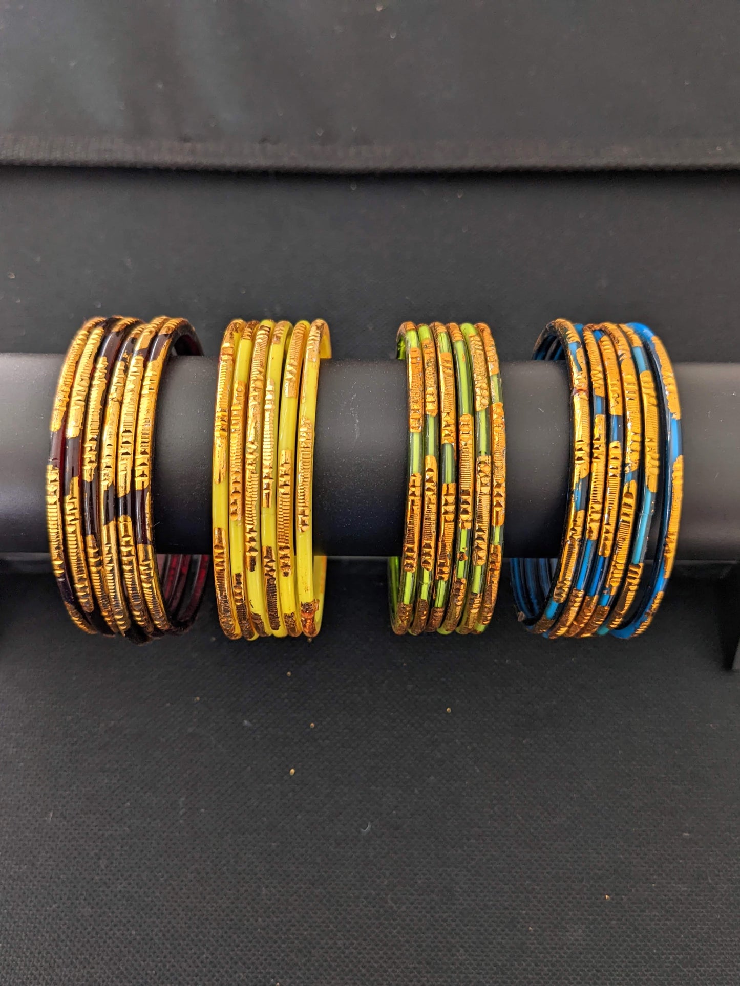 Gold line Glass Bangles - Set of 6 bangles / Half dozen bangles