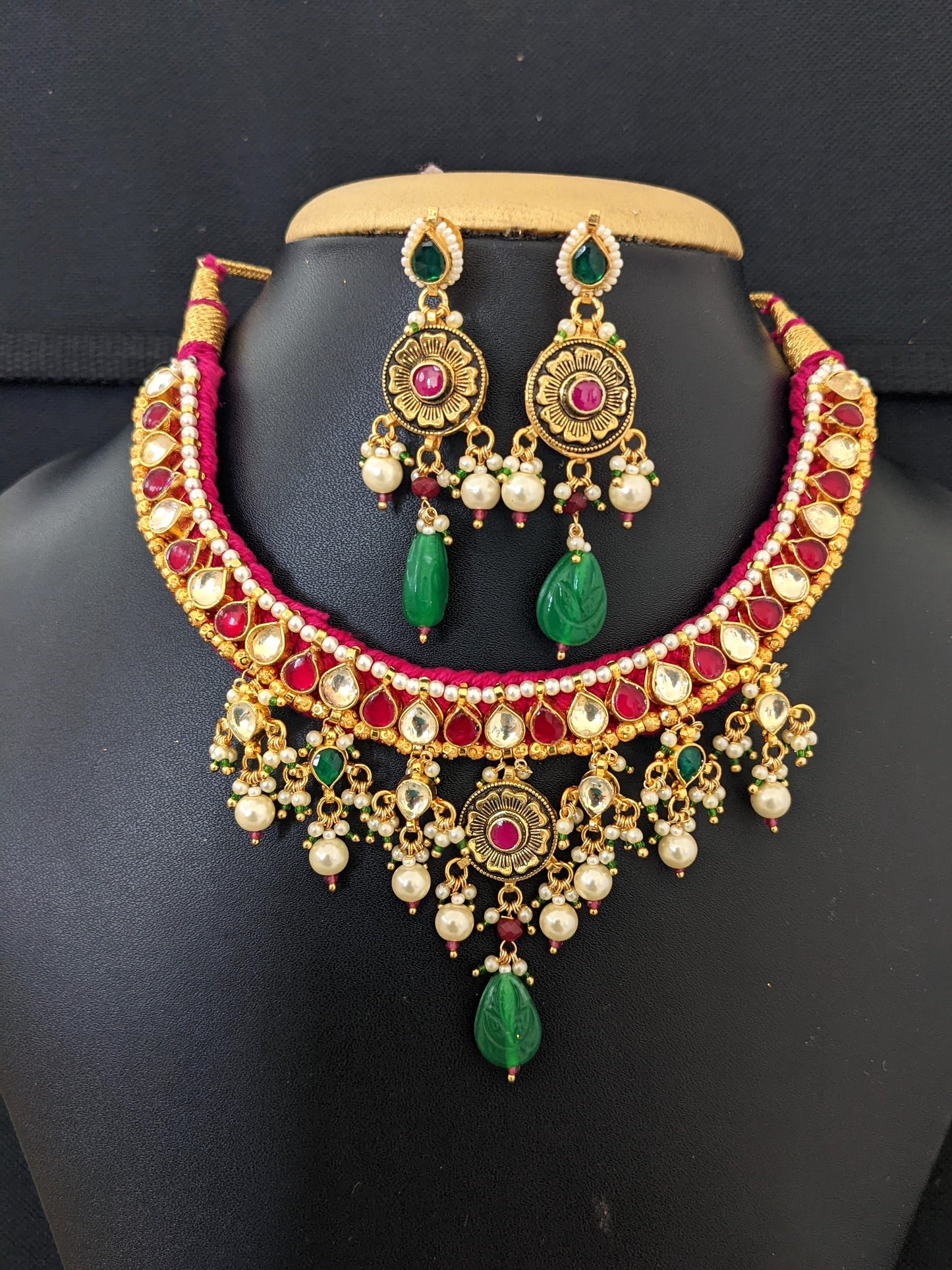 Jadau Kundan Choker Set - Design 4