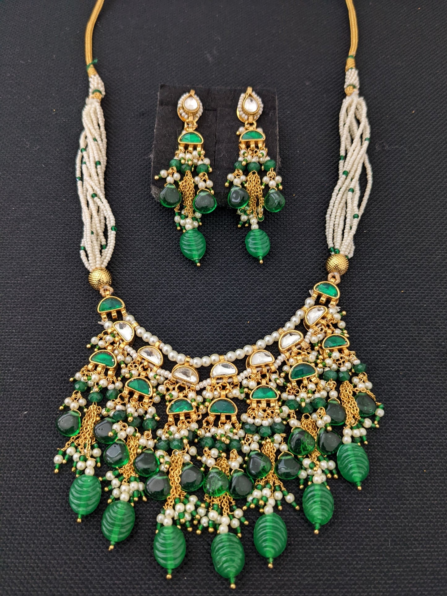 Jadau Kundan Choker Set - Design 2