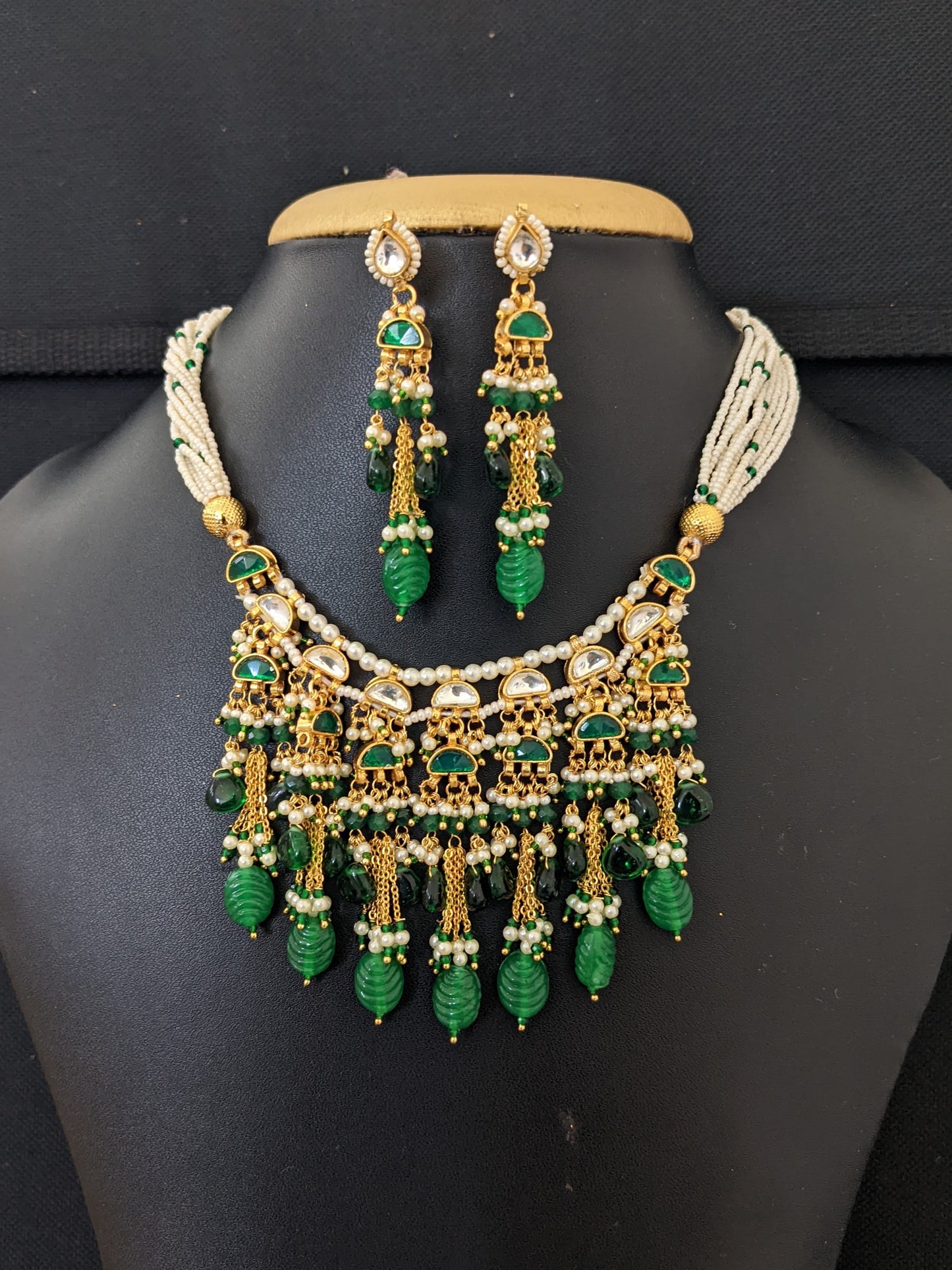 Jadau Kundan Choker Set - Design 2