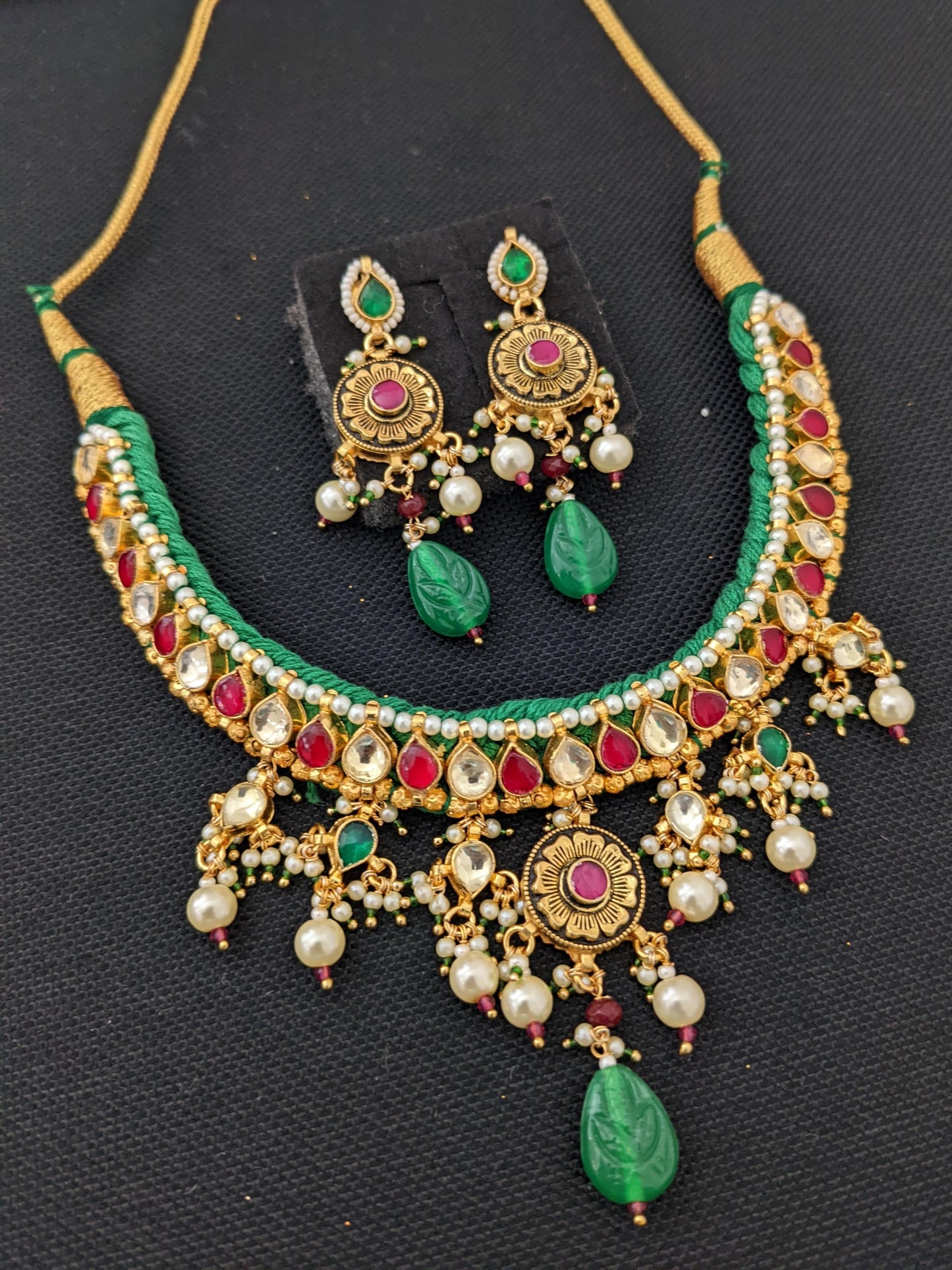 Jadau Kundan Choker Set - Design 4